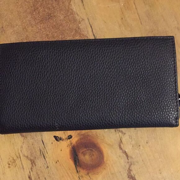Nicole Miller New York Wallet - Picture 3 of 5